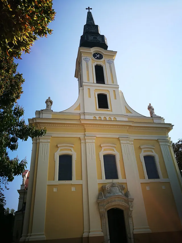 Műemlék épület megjelenést megőrző szigetelőbevonattal